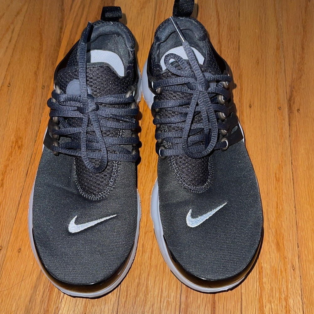 Nike Prestos